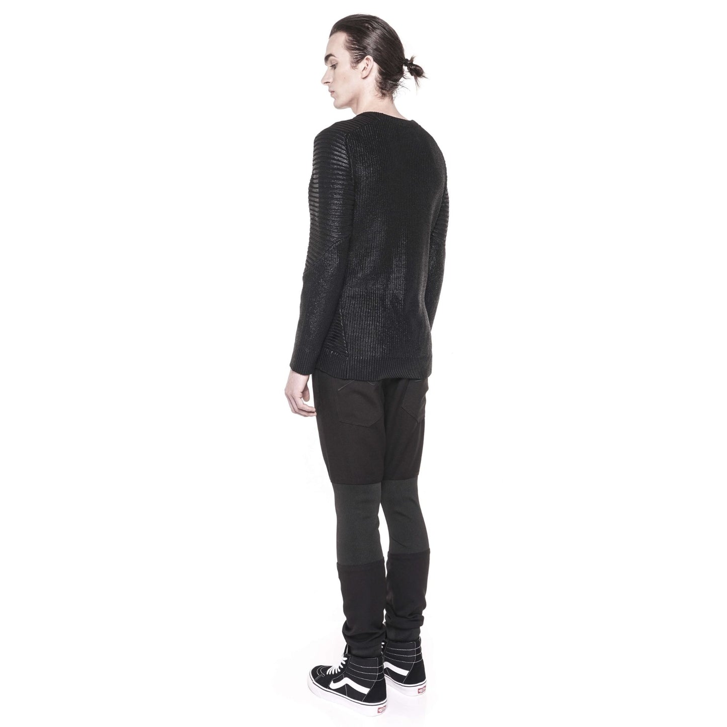 Black Coated Roundneck Sweater | XIAN Clothing